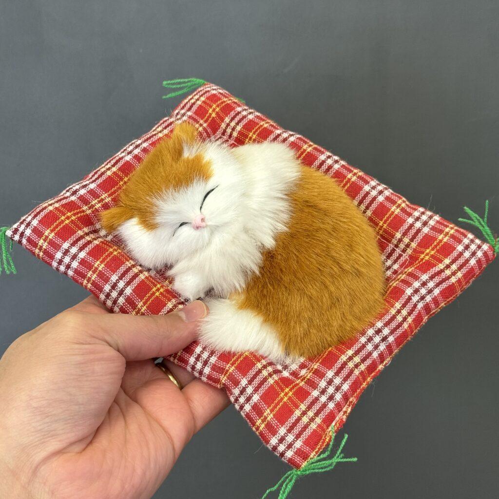 Sleeping Cat Plush Toy Calgary JigglyPiggly